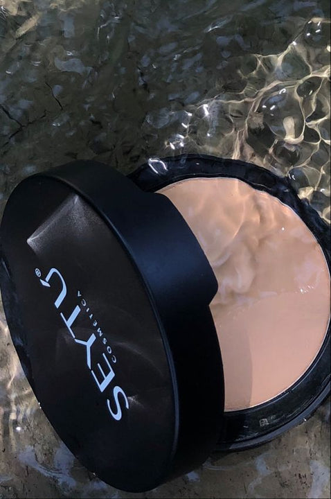 Maquillaje Compacto con Activos Anti-Edad